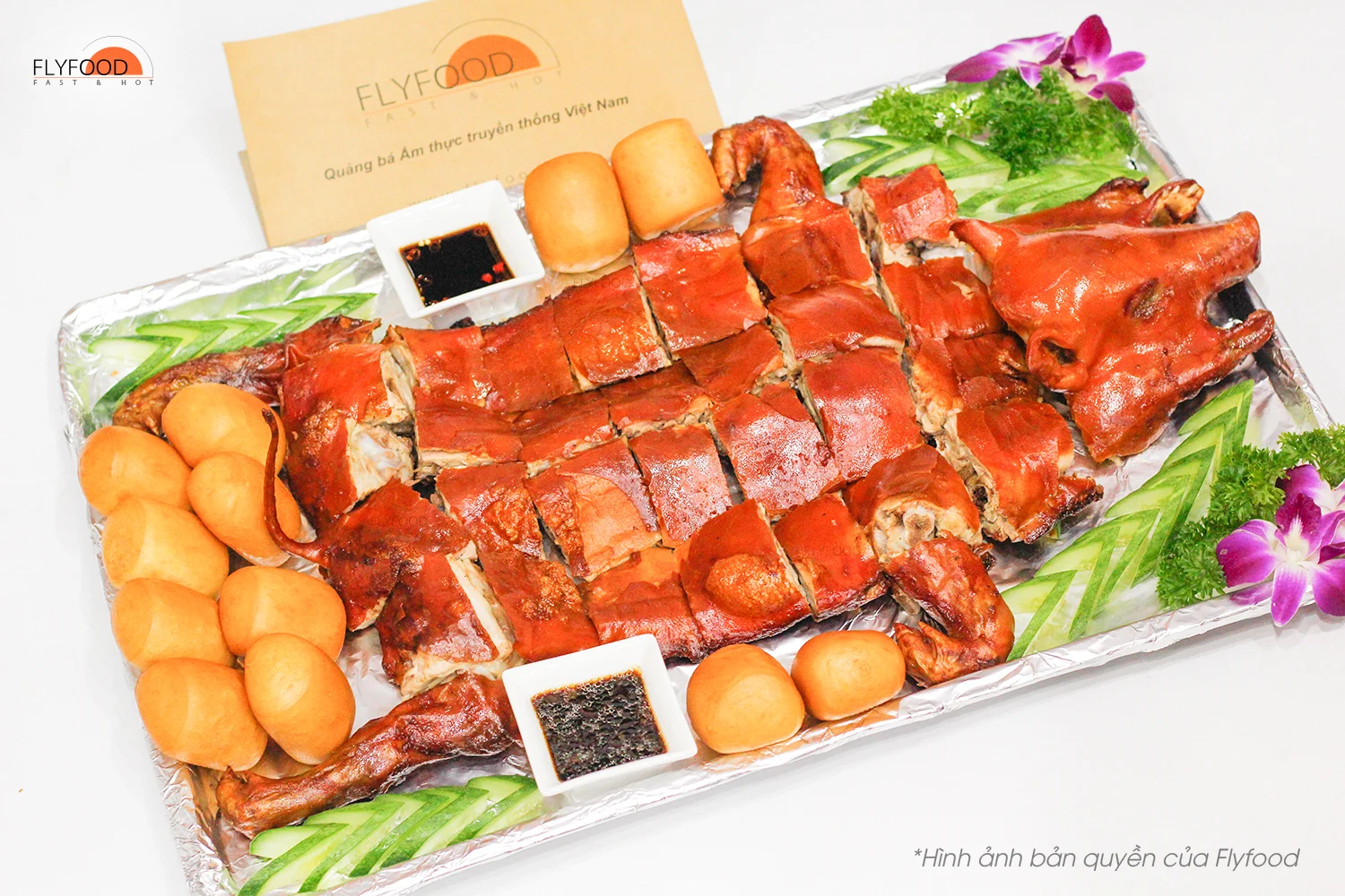 Heo Sữa Quay Nguyên Con