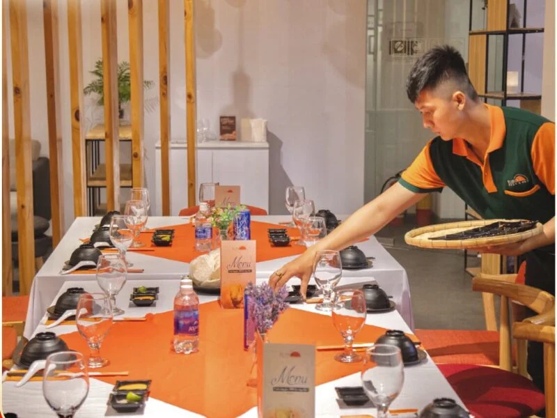 Tiệc trọn gói tại nhà FLYFOOD